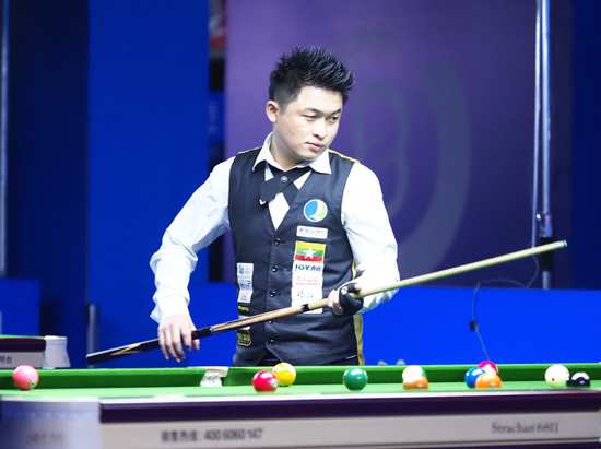 通过观看比 通过观看比