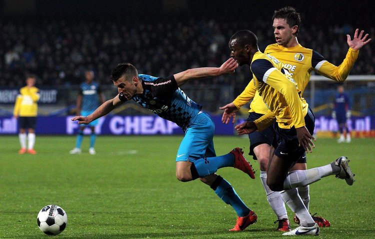 士队以来 士队以来