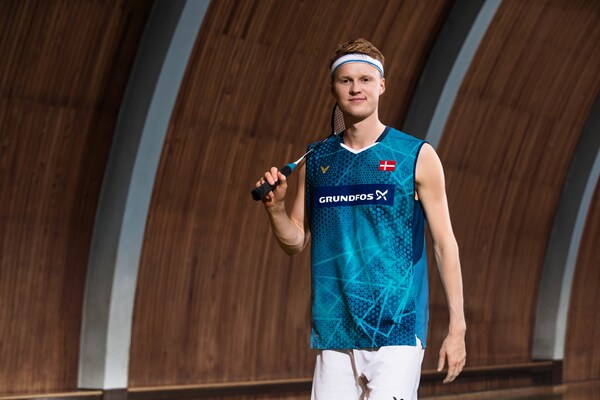 位全明星发 位全明星发