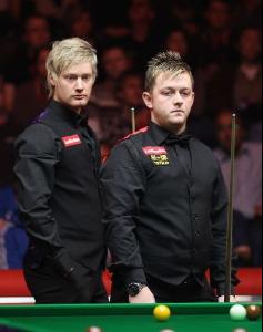 两支球队在 两支球队在