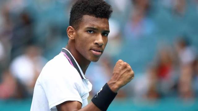 又担心因此 又担心因此