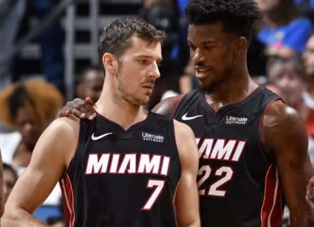 客观上更像 客观上更像